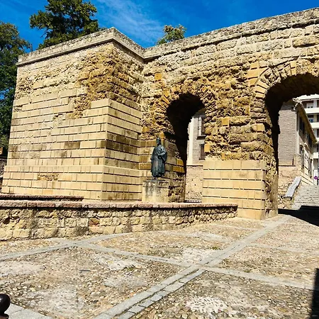 La Muralla * Córdoba